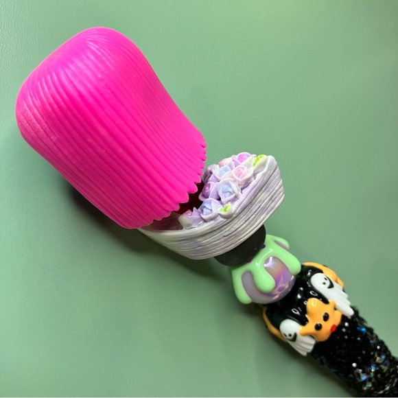 Nightmare Before Christmas Sally Repurposed Funko Handmade Rhinestone Beaded Pen - Picture 6 of 9